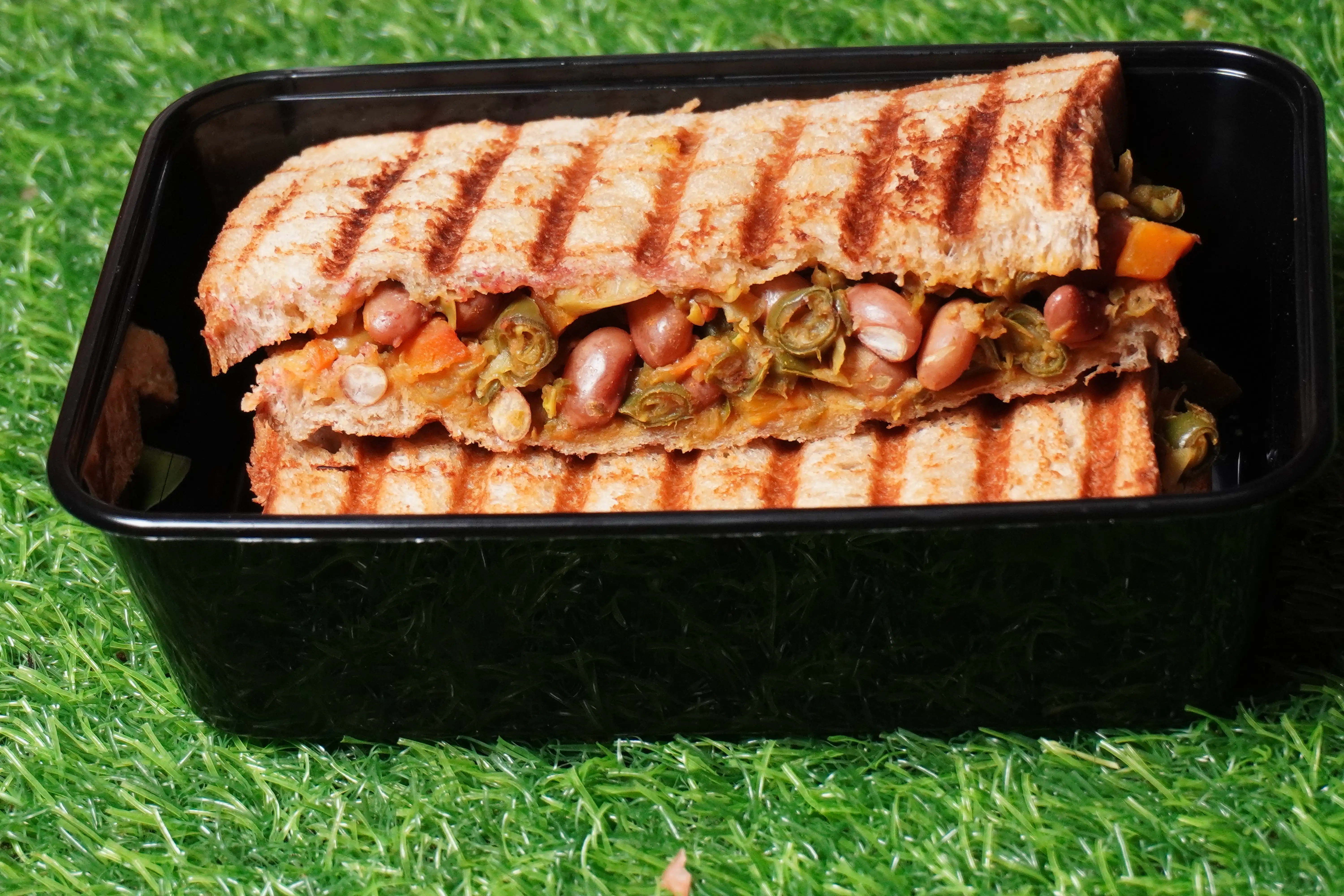 veg-sandwich-medium